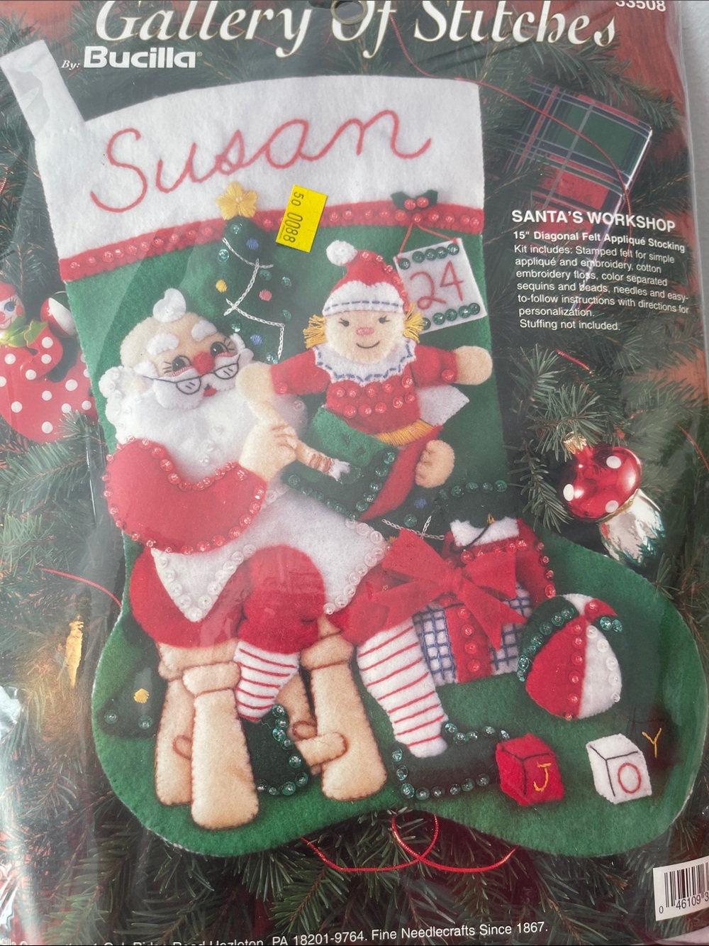 1995 Bucilla Gallery of Stitches Christmas stocking kit